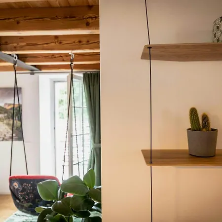 Design Loft For Two In Apartamento Chiavenna